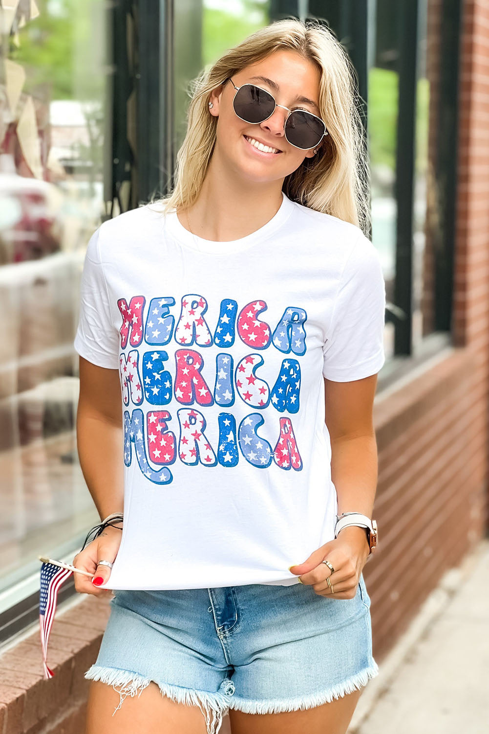 White MERICA Graphic Crew Neck Tee