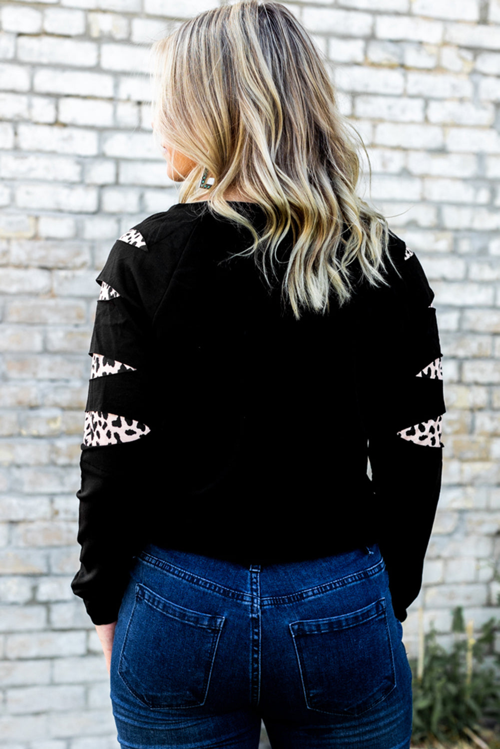 Black Leopard Sunflower Graphic One-Shoulder Sweatshirt