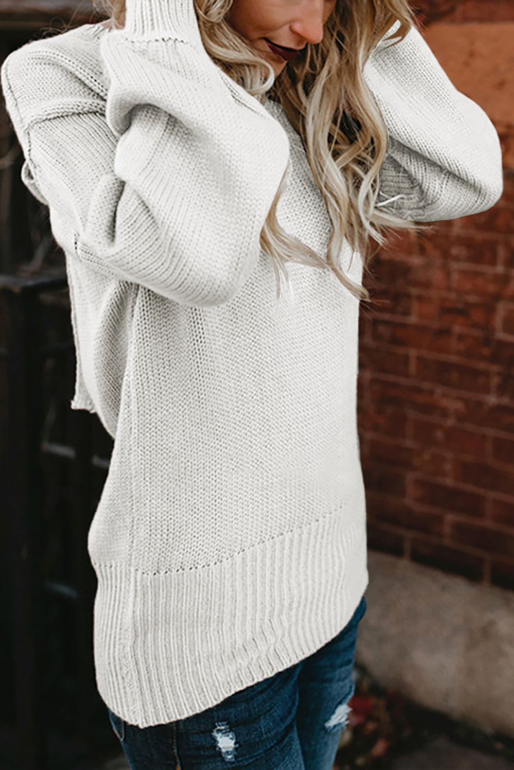 White Drop Shoulder Back Cut-out Sweater with Tie